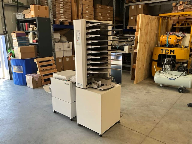 Plockmatic pl310+ - pl61 assembler - opvouwbaar - nietmachine - afbeelding 1 van  12