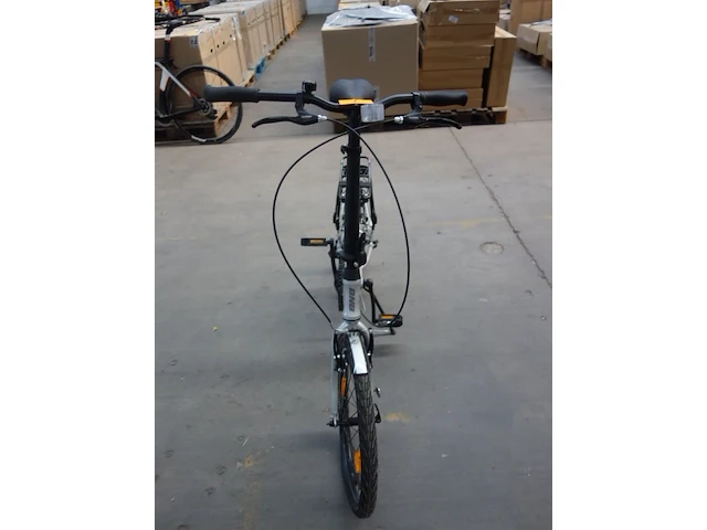 Plooifiets bnb - afbeelding 3 van  5