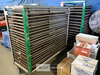Plooitafels in transportkar - afbeelding 1 van  1