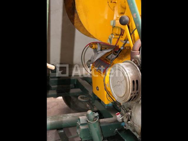 Plumett kabeltrekker voor benzinemotor op aanhanger - afbeelding 8 van  16
