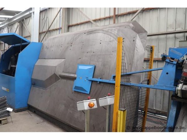 Pluristar 16/4 betonstaal in coils dubbelbuigmachine, bj 2022/23, draadia bereik 6/16mm, automatische draadwisseling, rollenrichtgroepen pc gestuurd, vol auto buigautomaat - afbeelding 5 van  10