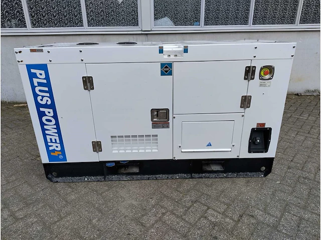 Plus power 30kva - diesel noodstroomaggregaat - 2023 - afbeelding 12 van  19