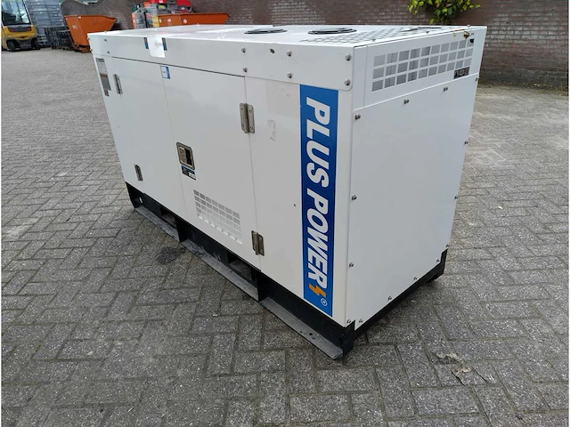 Plus power 30kva - diesel noodstroomaggregaat - 2023 - afbeelding 16 van  19