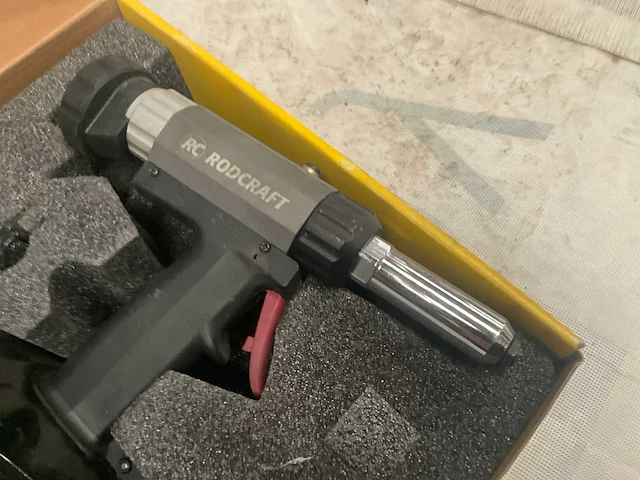 Pneumatisch rivetteertoestel rodcraft rc6748 - afbeelding 2 van  6