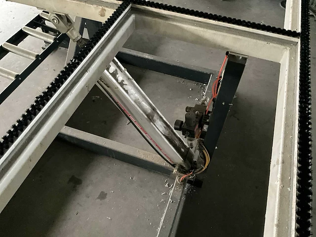 Pneumatische heftafel schuring mkt2500 - afbeelding 5 van  6