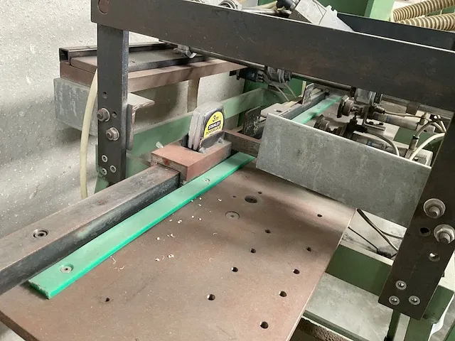 Pneumatische materiaalklem - afbeelding 3 van  3