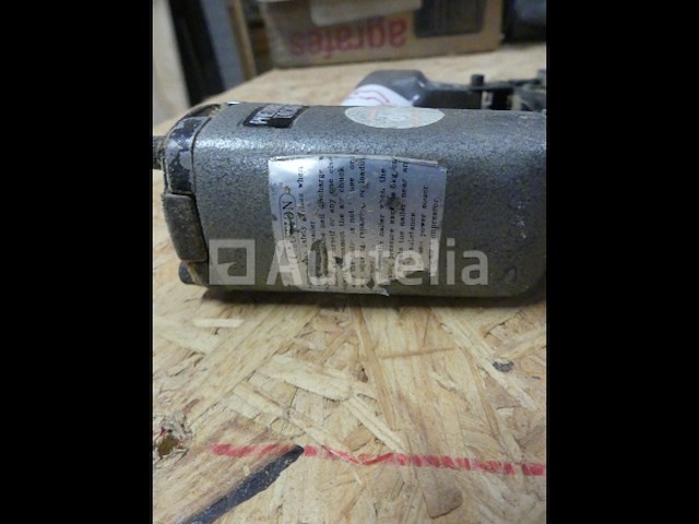 Pneumatische nietmachine en spijkermachine - afbeelding 3 van  9