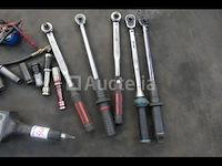 Pneumatische nutter, inflator, momentsleutels - afbeelding 4 van  4