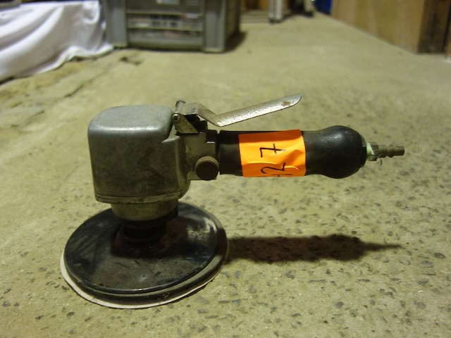 Pneumatische schuurmachine - afbeelding 2 van  2