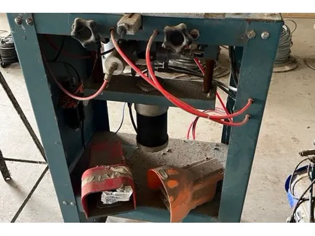 Pneumatische verstekmachine - afbeelding 3 van  3
