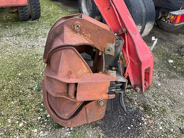 Poclain tys 4x4 banden graafmachine - afbeelding 7 van  21