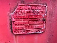 Poclain tys 4x4 banden graafmachine - afbeelding 14 van  21