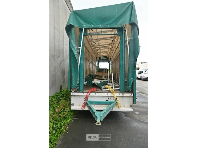 Podiumwagen + stoelen - afbeelding 4 van  16