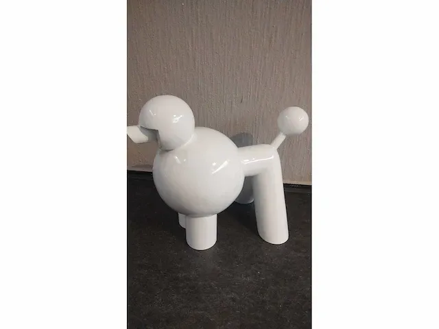 Poedel sculptuur - afbeelding 3 van  3