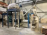 Poedermenger kek-gardner met vulmachine technipes