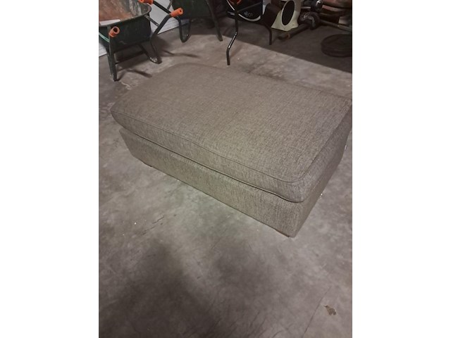 Poef groot ( l 1120mm b 600mm h 440mm ) - afbeelding 1 van  2