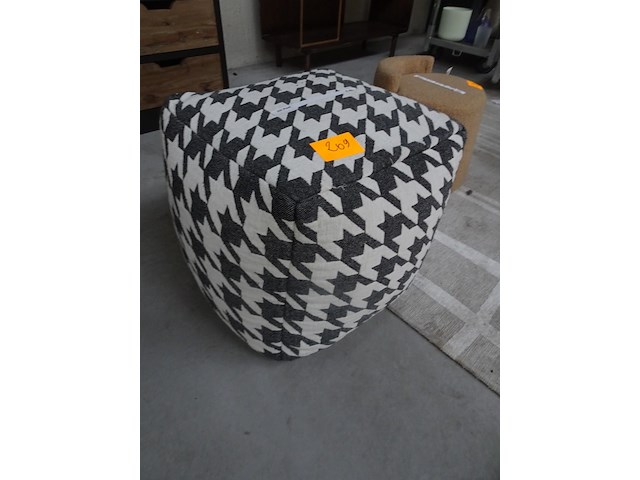 Poef - afbeelding 1 van  1