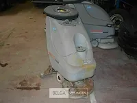 Poetsmachine comoc ecolab type abila 42 - afbeelding 8 van  11