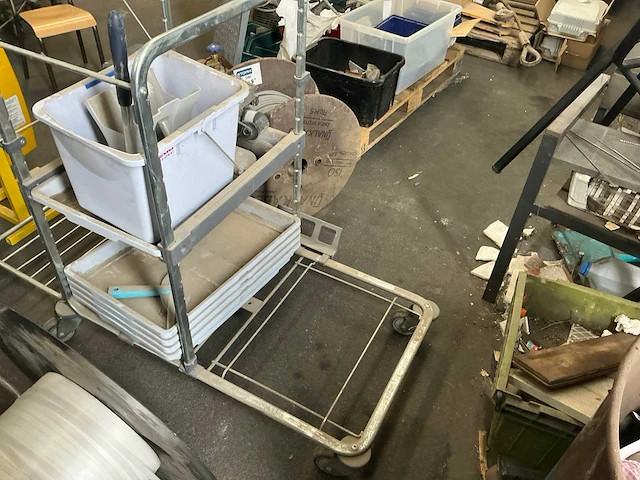 Poetswagen - afbeelding 3 van  4