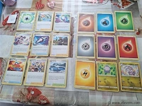 Pokémon cards - afbeelding 1 van  7