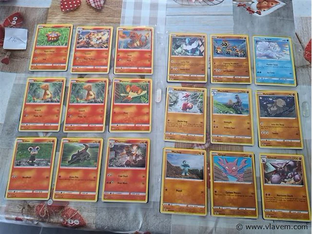 Pokémon cards - afbeelding 1 van  7