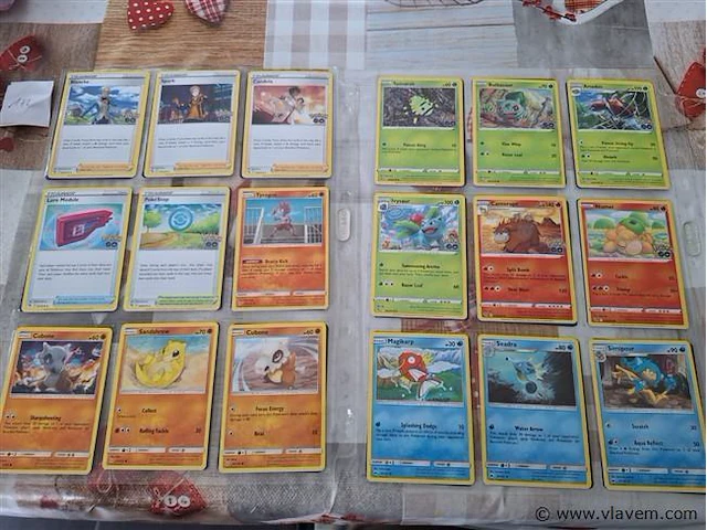 Pokémon cards - afbeelding 1 van  7