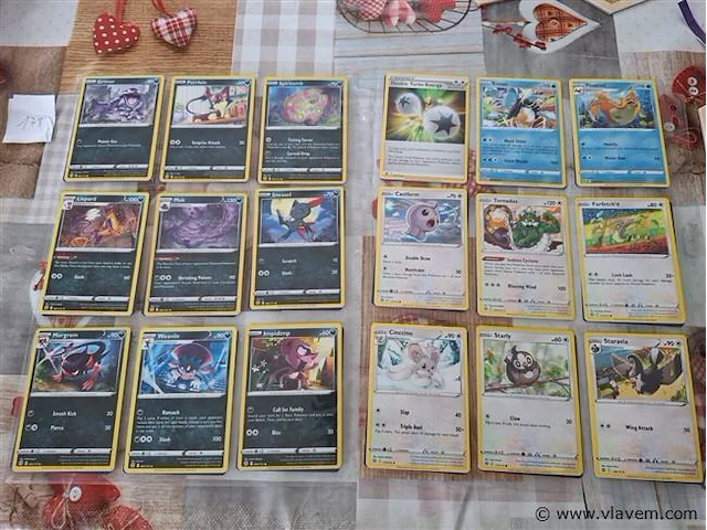 Pokémon cards - afbeelding 1 van  7