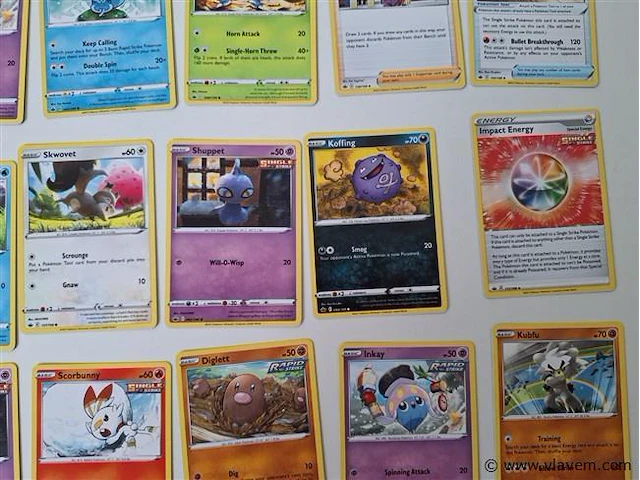 Pokémon cards - afbeelding 8 van  9