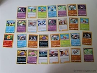 Pokémon cards - afbeelding 1 van  9