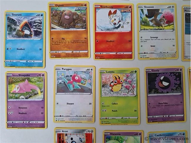 Pokémon cards - afbeelding 4 van  9