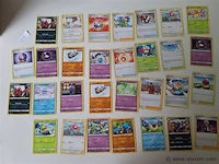 Pokémon cards - afbeelding 1 van  9