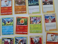 Pokémon cards - afbeelding 8 van  9