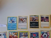 Pokémon cards - afbeelding 2 van  9