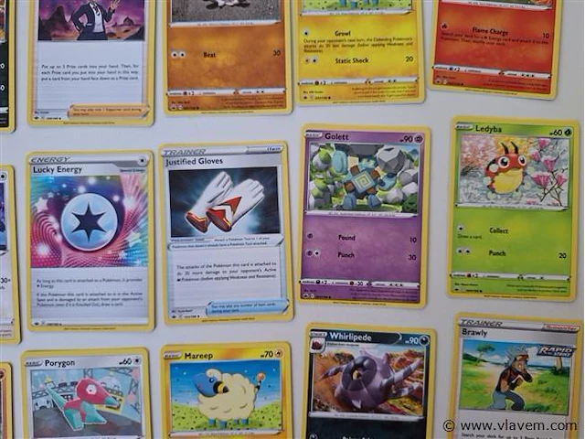 Pokémon cards - afbeelding 8 van  9