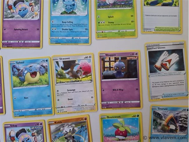 Pokémon cards - afbeelding 8 van  9