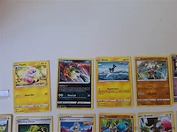 Pokémon cards - afbeelding 2 van  9