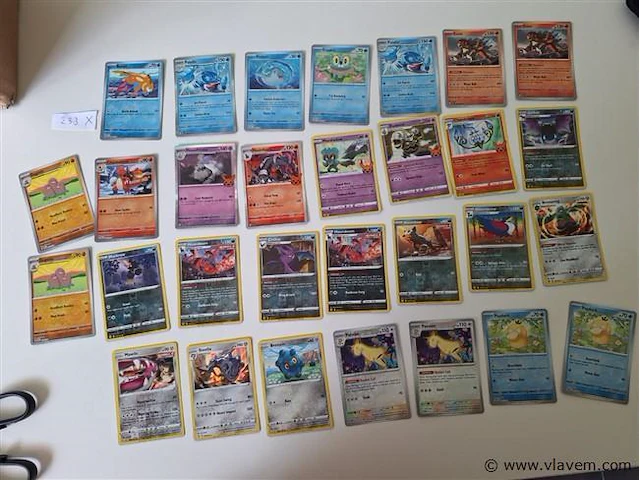 Pokémon cards - afbeelding 1 van  9