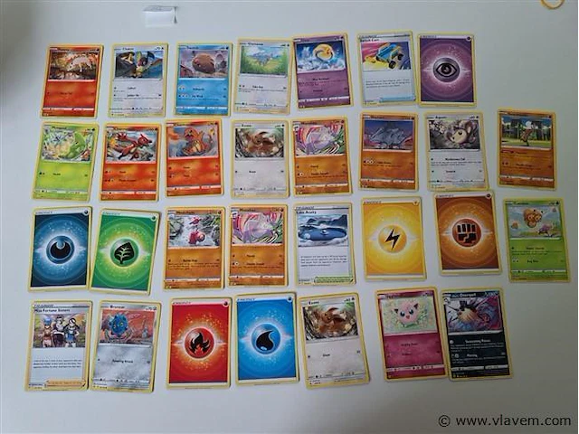 Pokémon cards - afbeelding 1 van  9