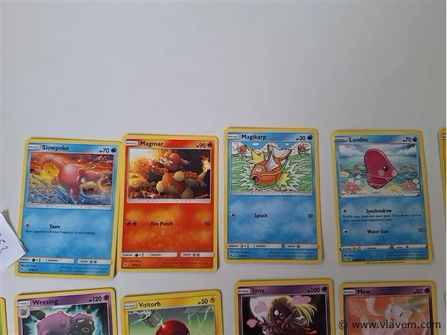 Pokémon cards - afbeelding 2 van  9