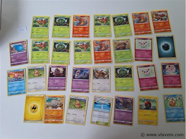 Pokémon cards - afbeelding 1 van  9