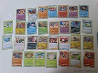 Pokémon cards - afbeelding 1 van  9