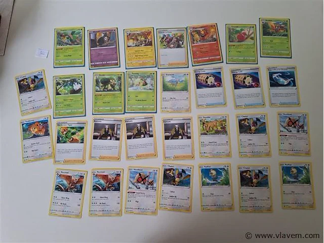 Pokémon cards - afbeelding 1 van  9