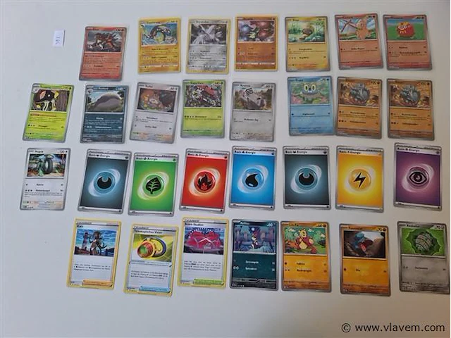 Pokémon cards - afbeelding 1 van  9