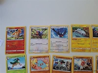 Pokémon cards - afbeelding 2 van  9