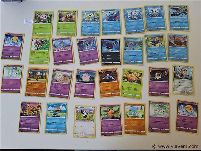 Pokémon cards - afbeelding 1 van  9