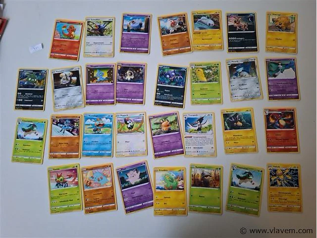 Pokémon cards - afbeelding 1 van  9