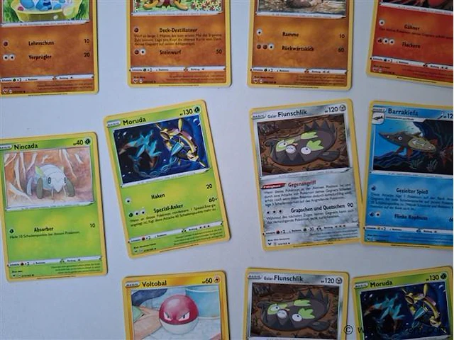 Pokémon cards - afbeelding 4 van  9