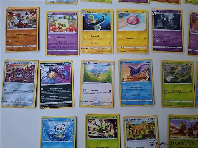 Pokémon cards - afbeelding 4 van  9