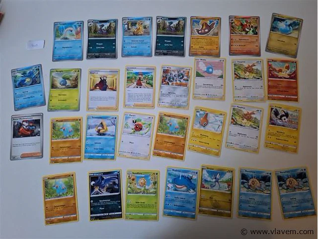 Pokémon cards - afbeelding 1 van  9