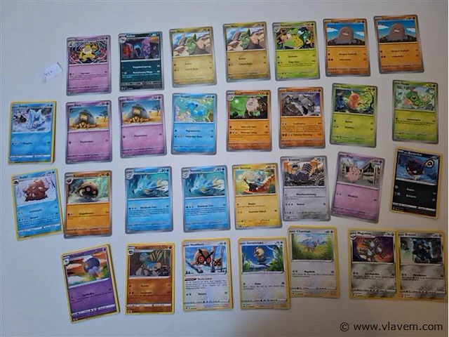 Pokémon cards - afbeelding 1 van  9